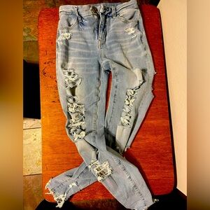 American Eagle distressed jeans